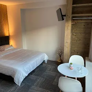 nieuwe-kamer-in-centrum-brugge-met-badkamer.bruges-hotels.info/